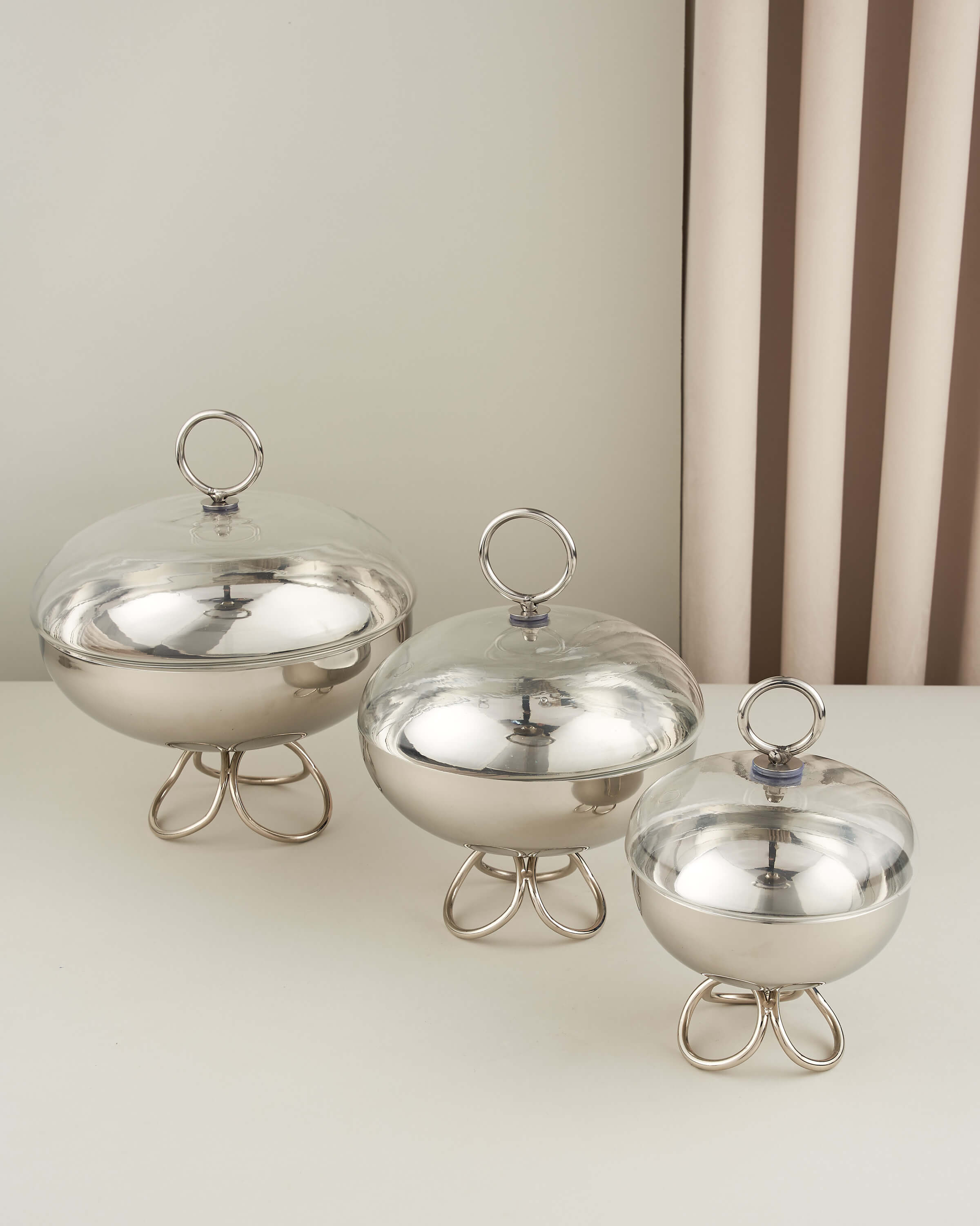 ماعون تقديم