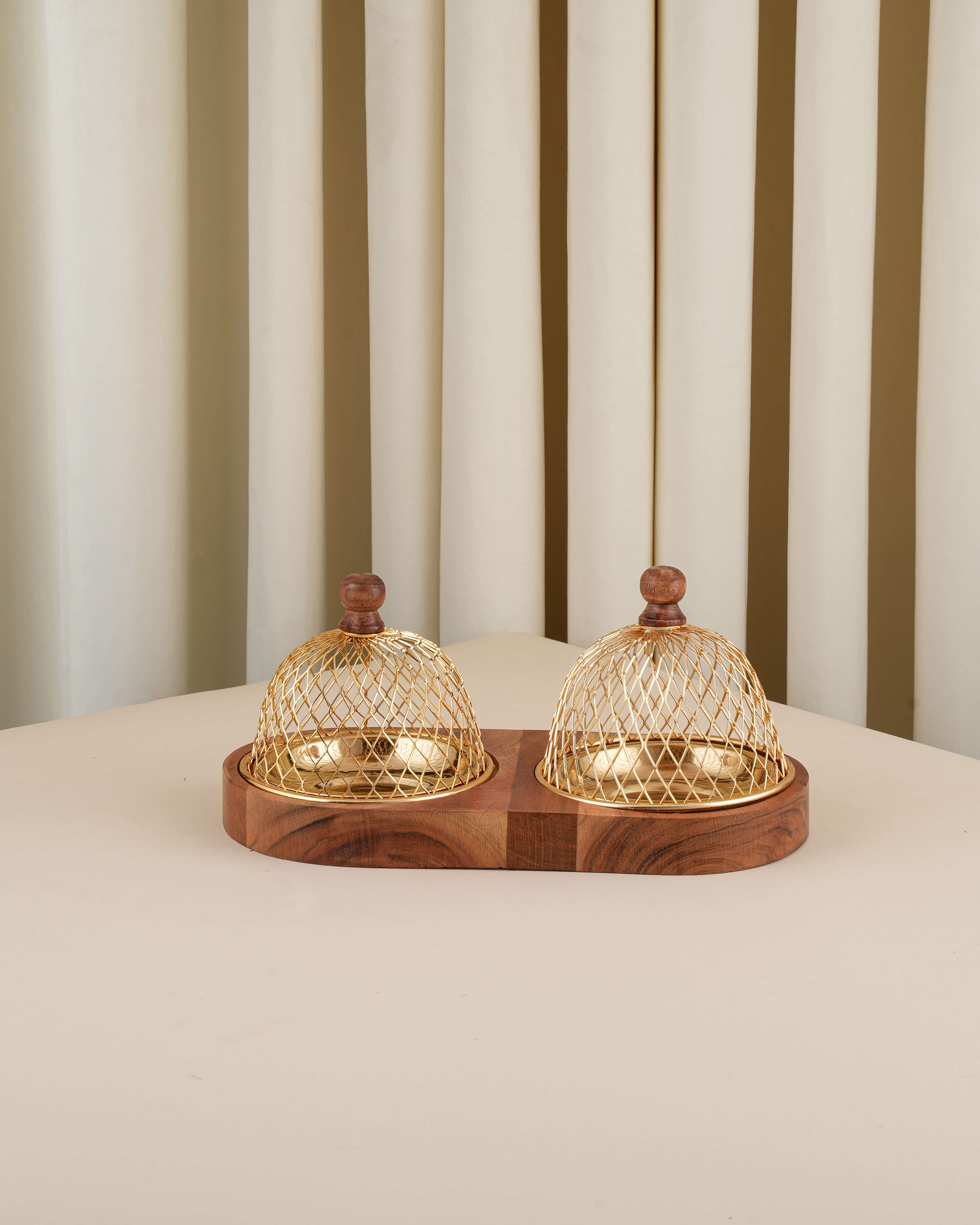 ماعون مكسرات