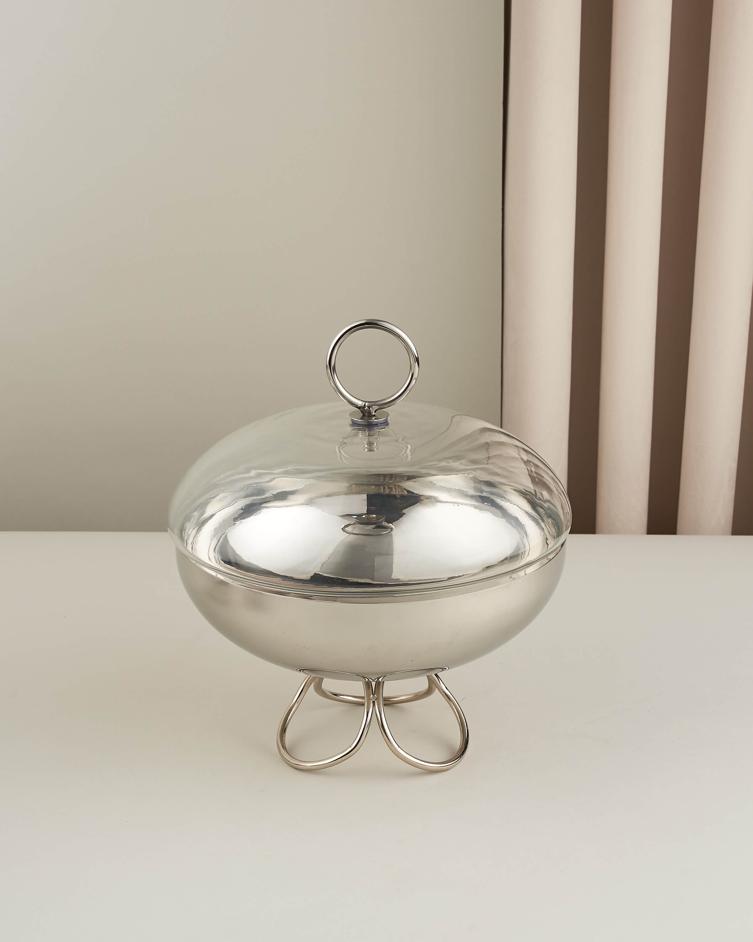 ماعون تقديم