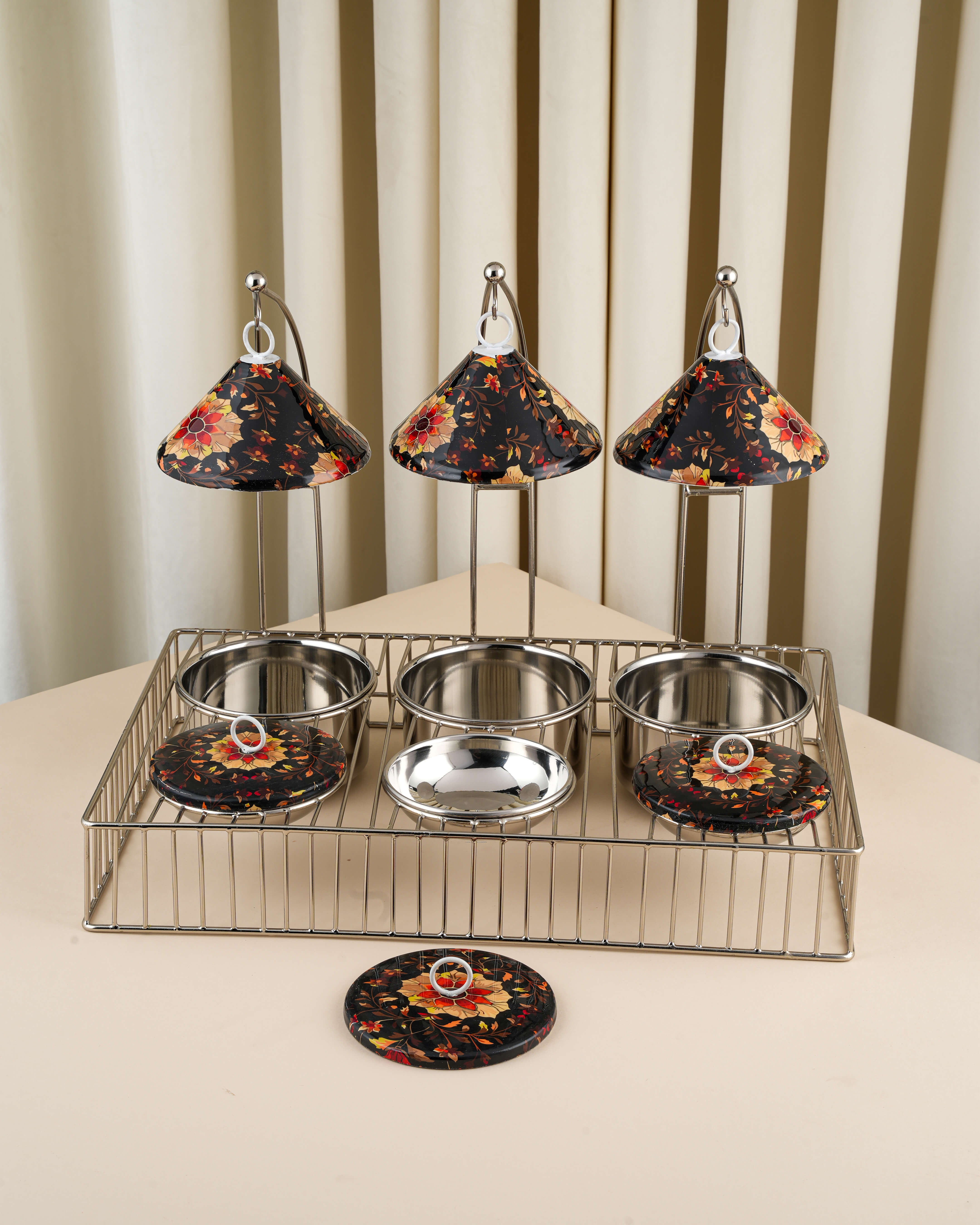 ماعون ضيافة