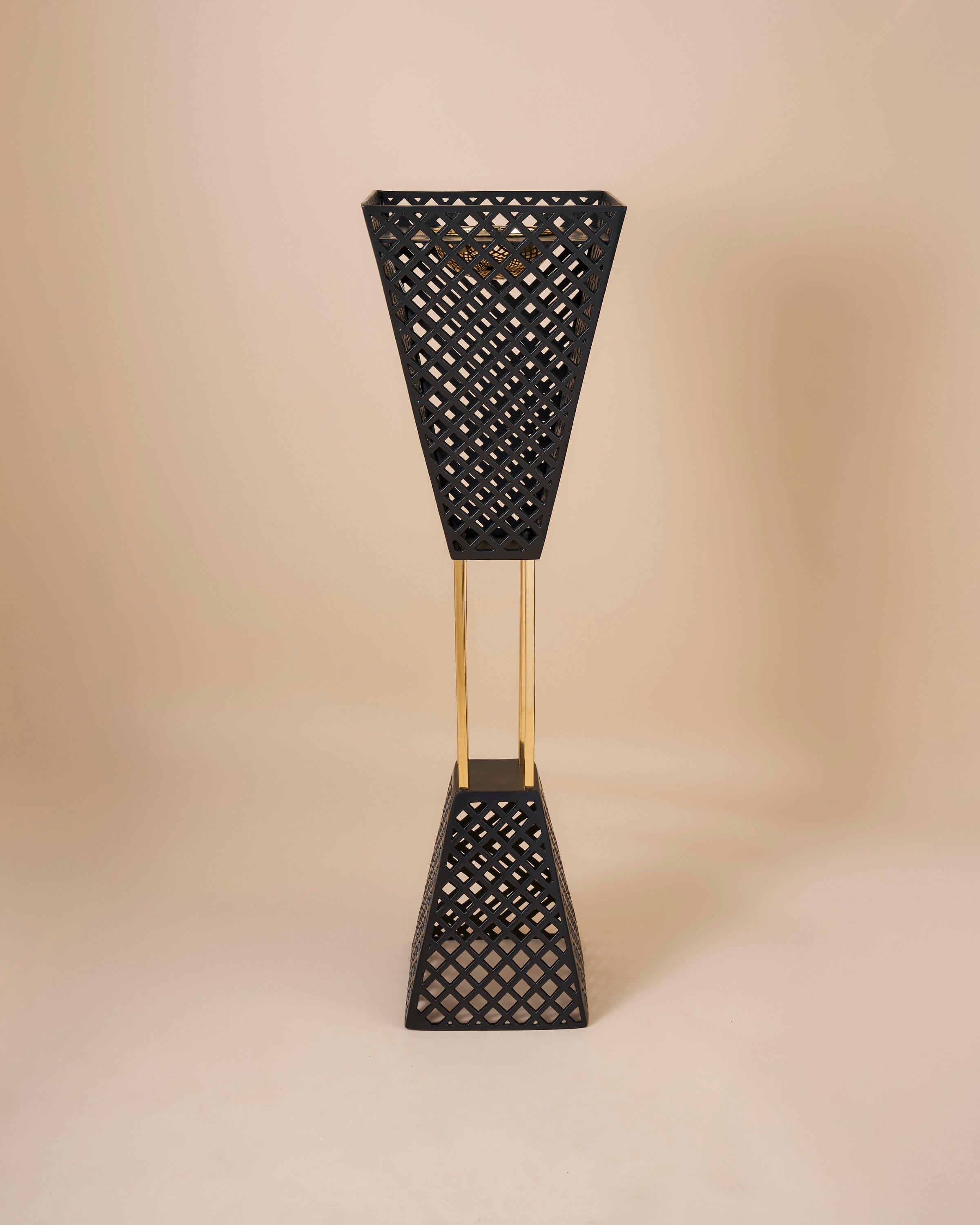 مبخر من المعدن والاستيل صناعة يدوية