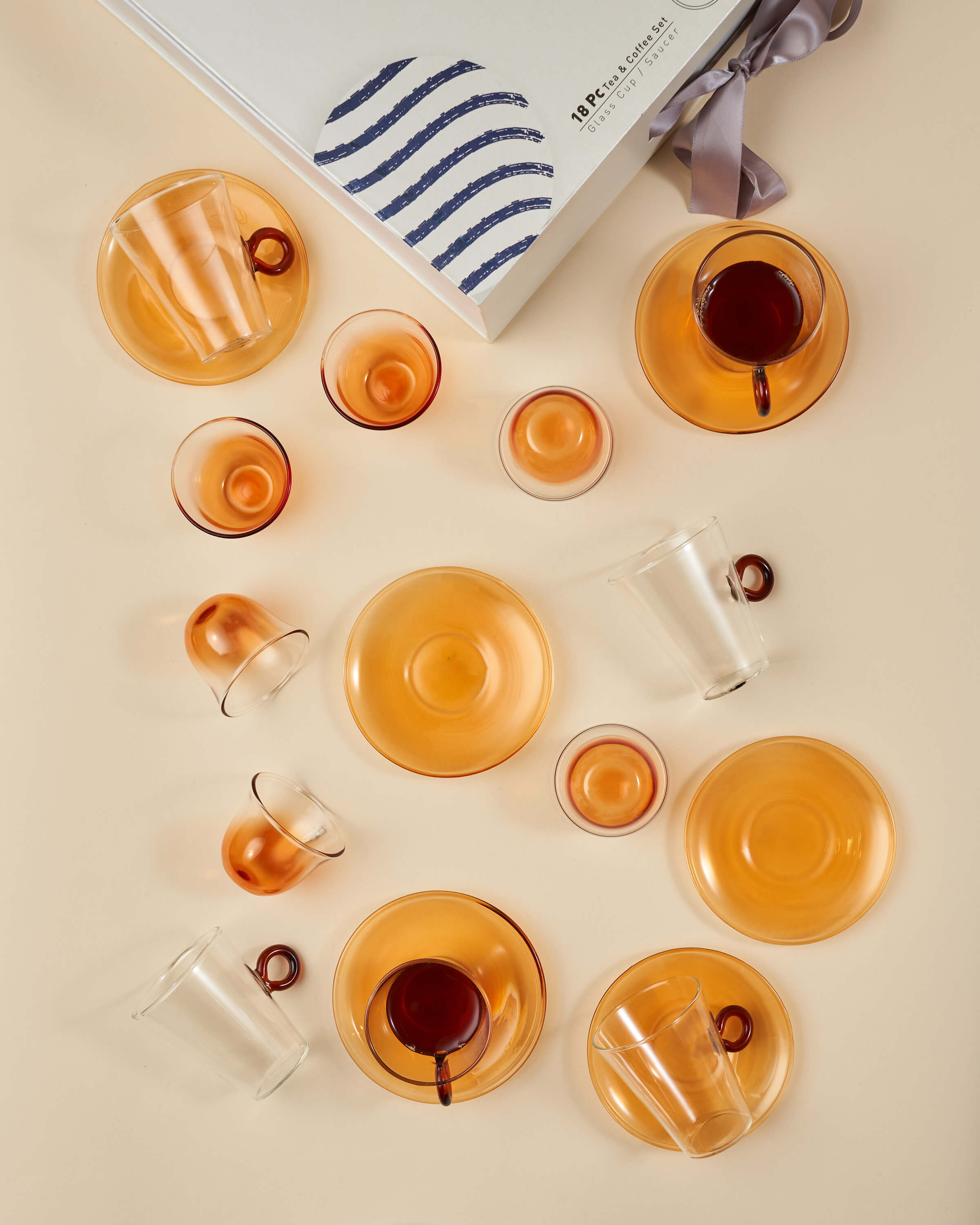 طقم استكانات وفناجين