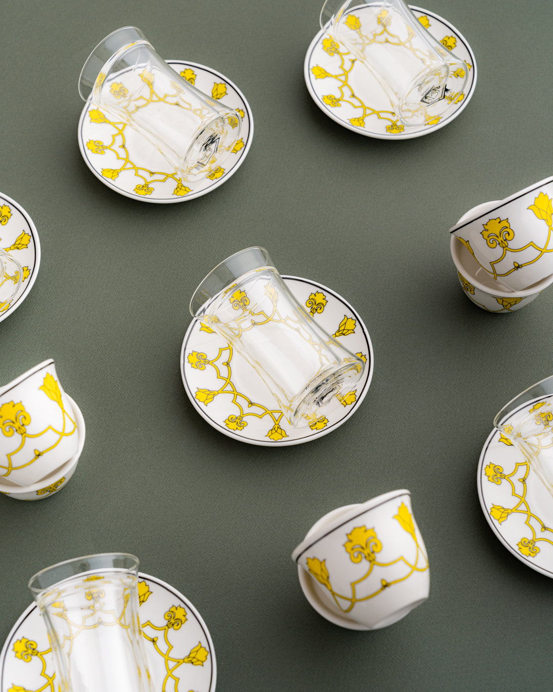 طقم استكانات شاي وفناجين قهوة عربية 18 قطعة دبل وول - طبقتين من الزجاج