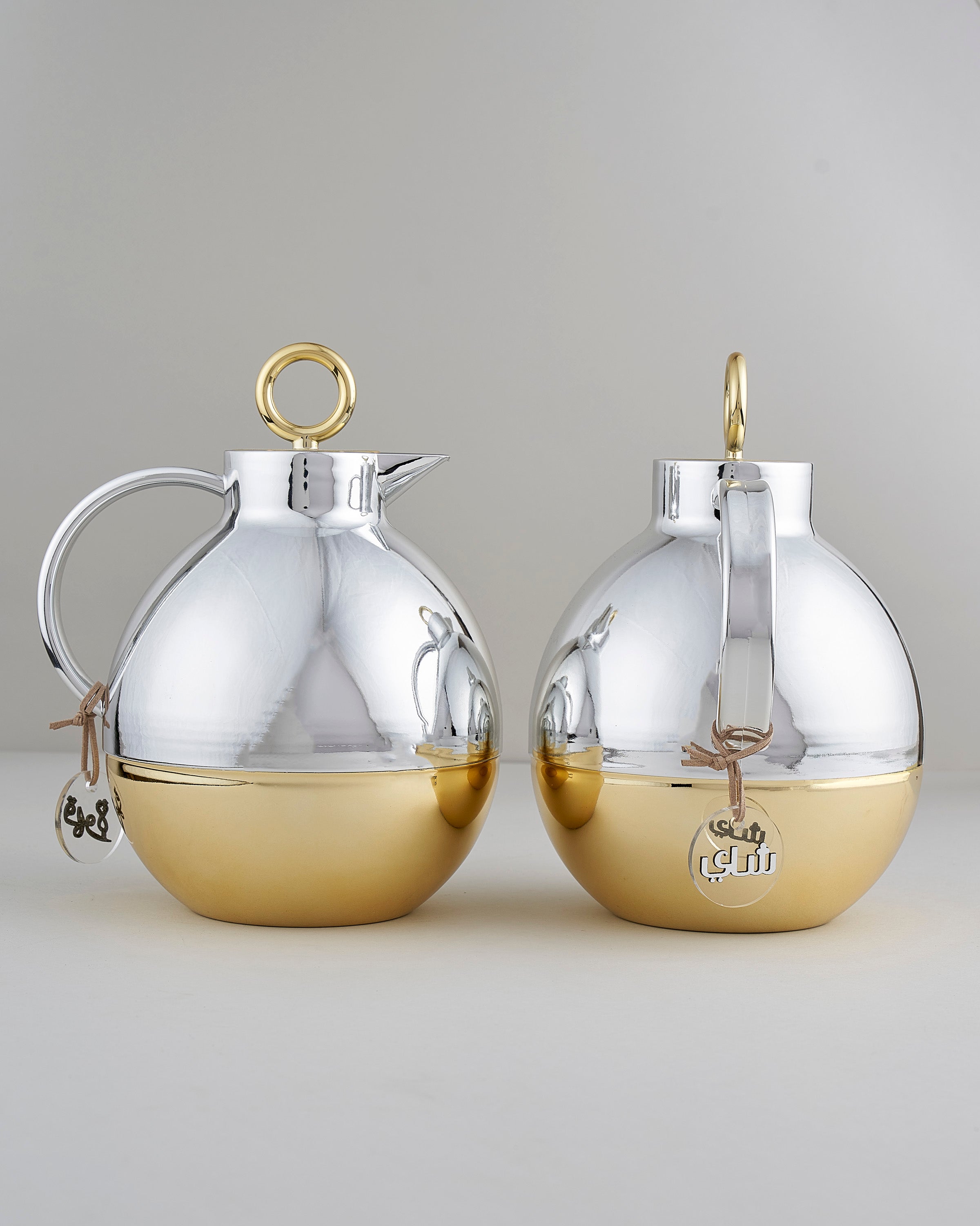 طقم مطارة شاي وقهوة بمقبض سلفر وقاعدة ذهبية