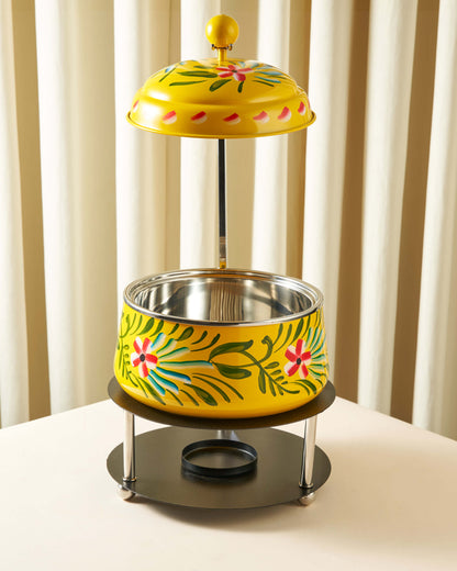 سخان مع قاعدة