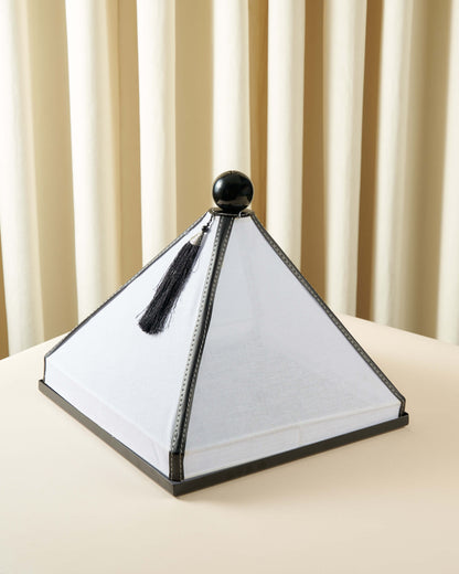 ماعون تقديم بغطاء خام مع جلد مربع