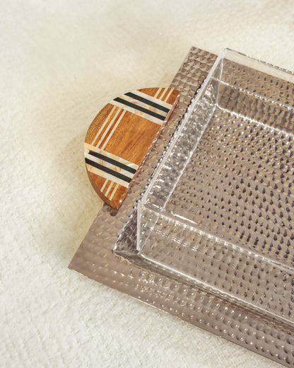 صينية تقديم بمقبض خشب صدفي