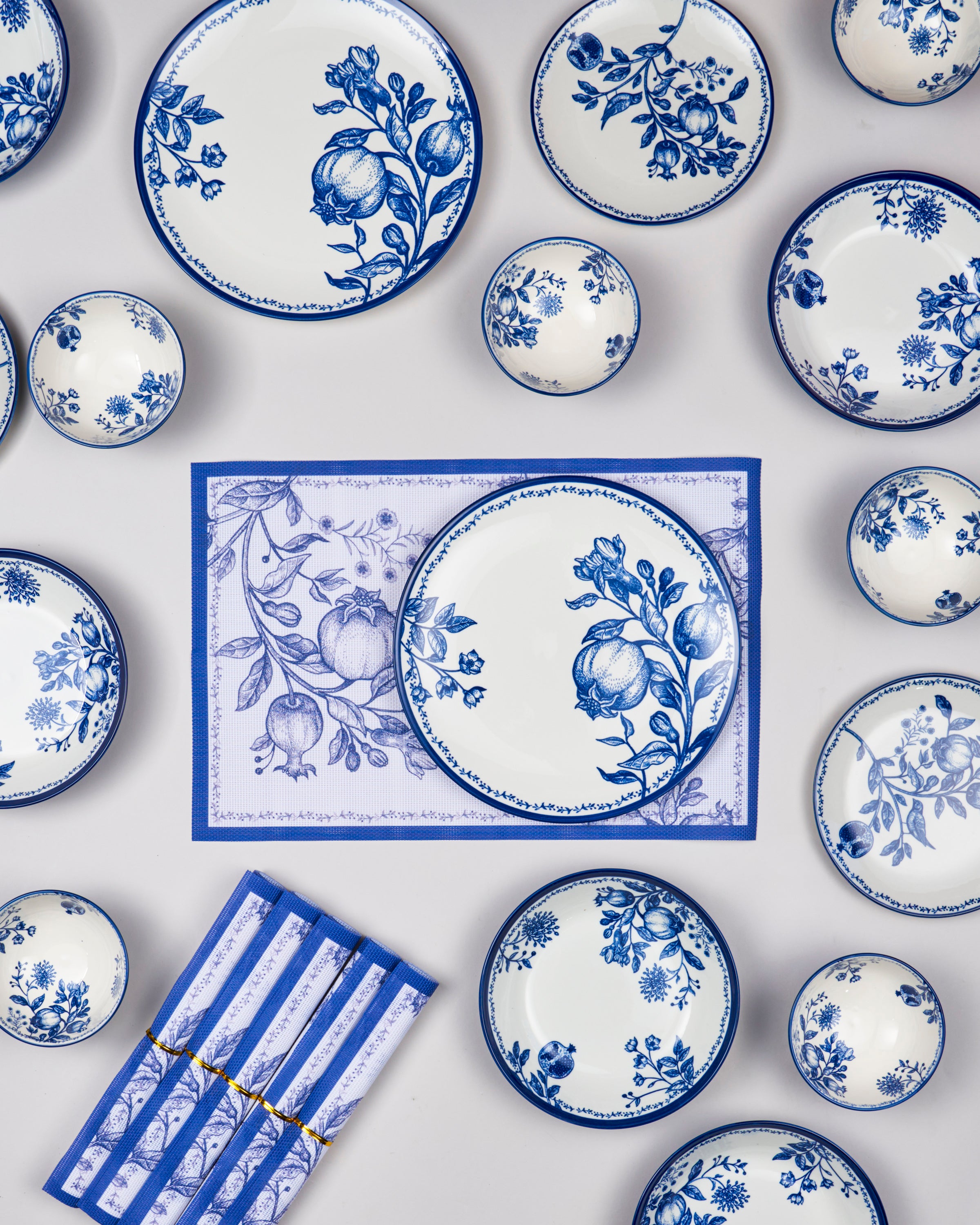 طقم سفرة 30 قطعة لـ6 اشخاص