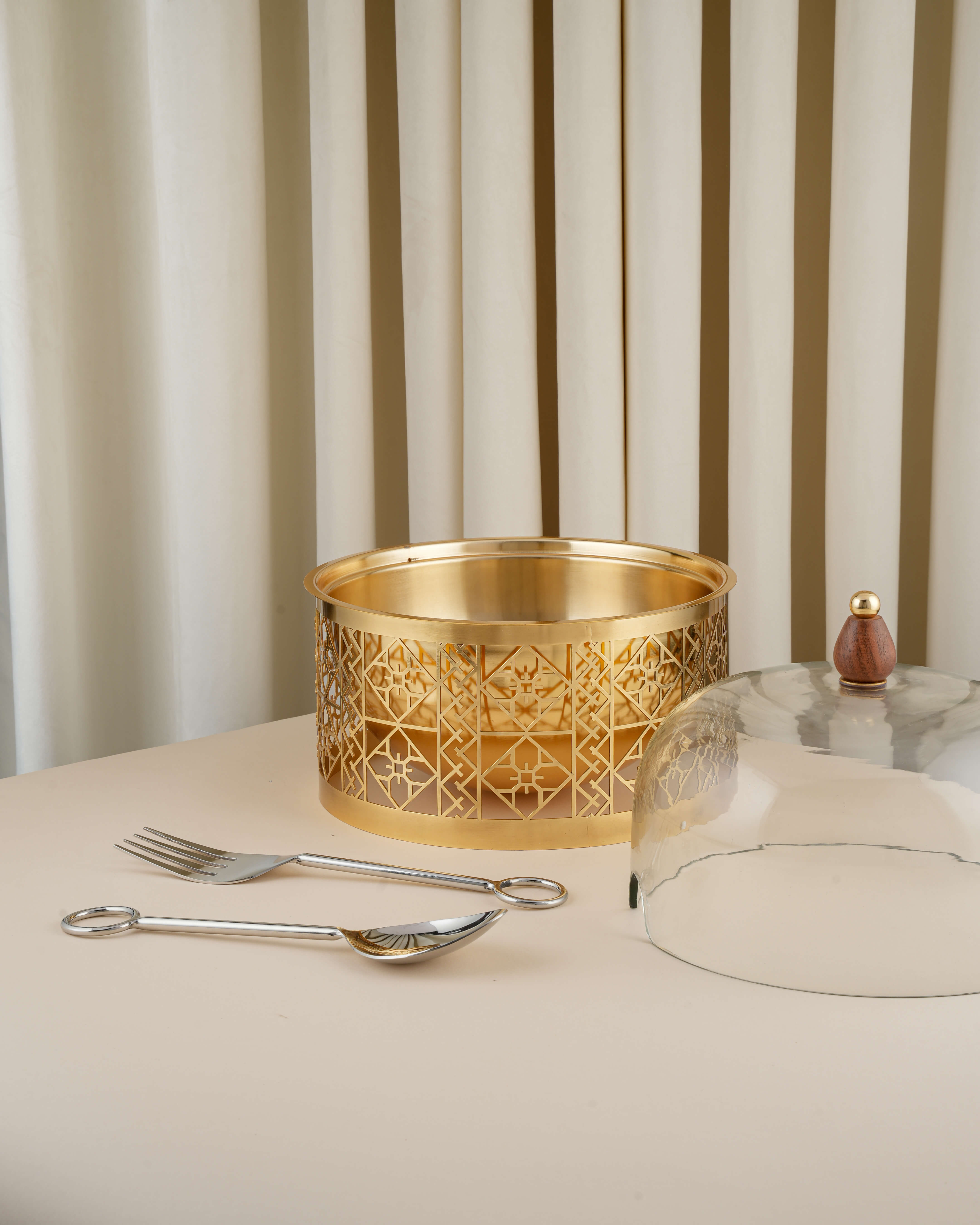 ماعون سلطة فاخر