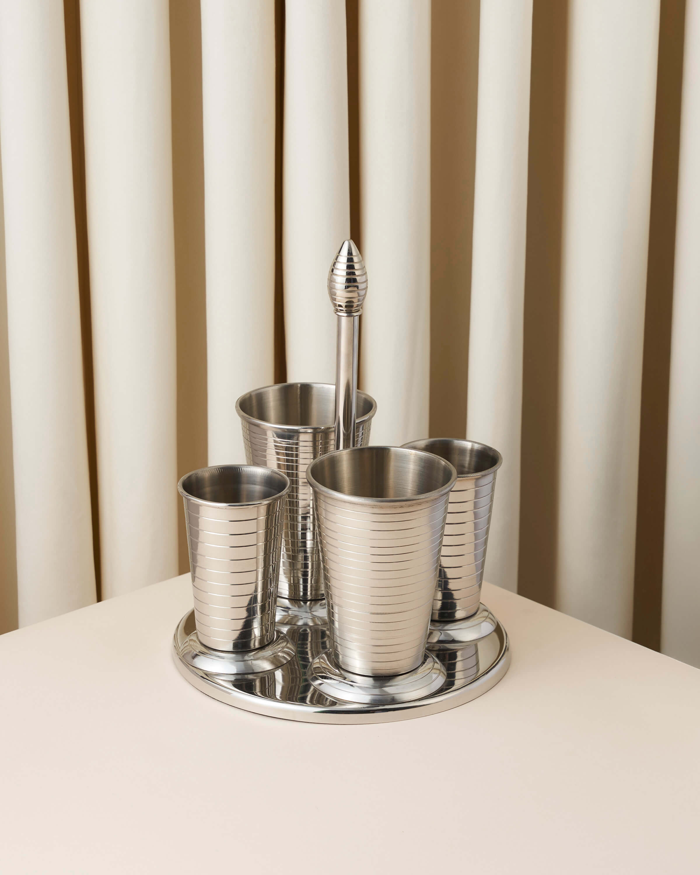 إستاند معالق