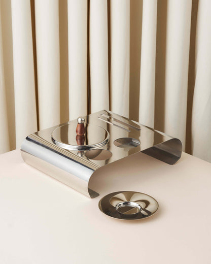 ماعون حلويات  بغطاء زجاج