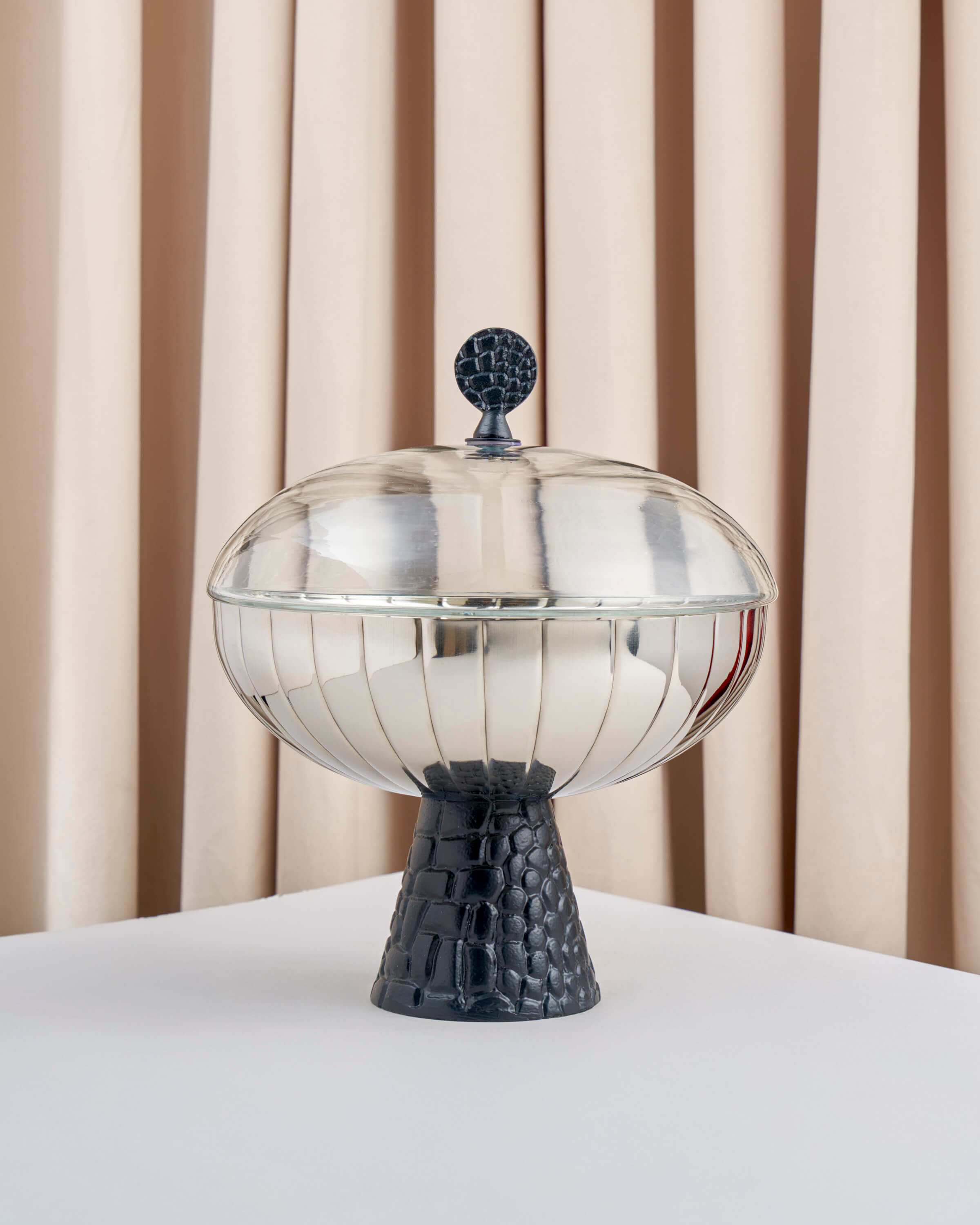 ماعون تقديم