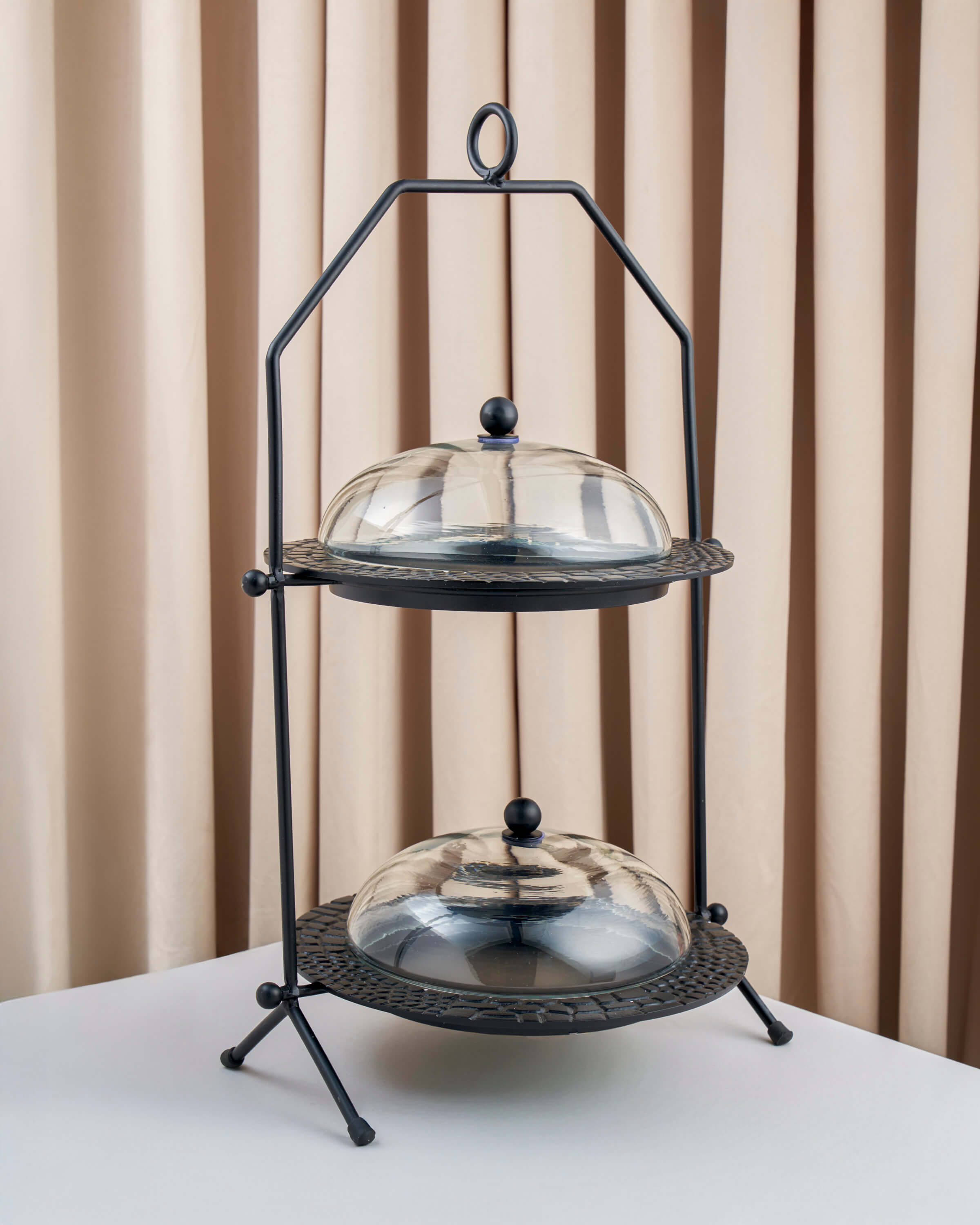 ماعون تقديم