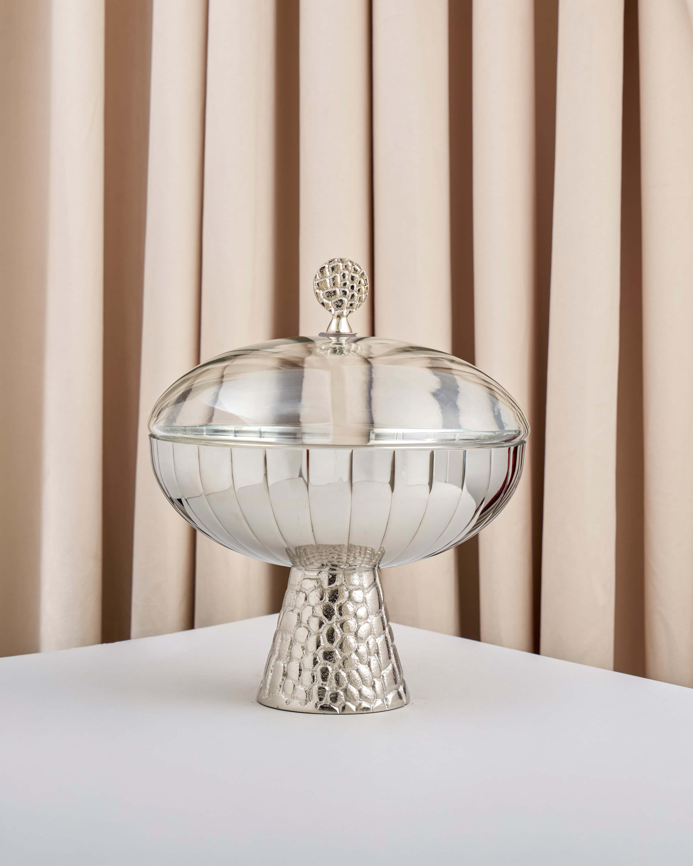 ماعون تقديم