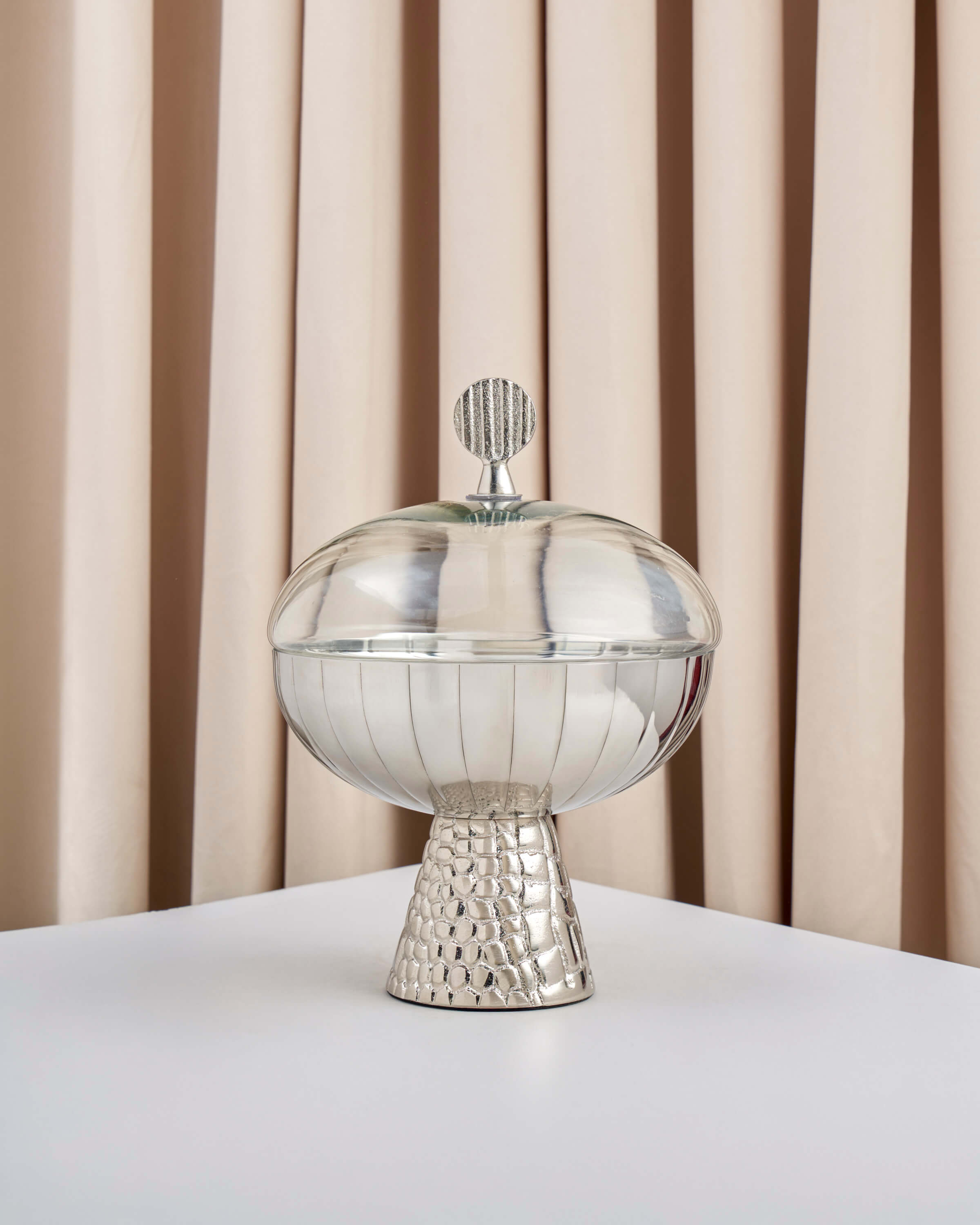 ماعون تقديم