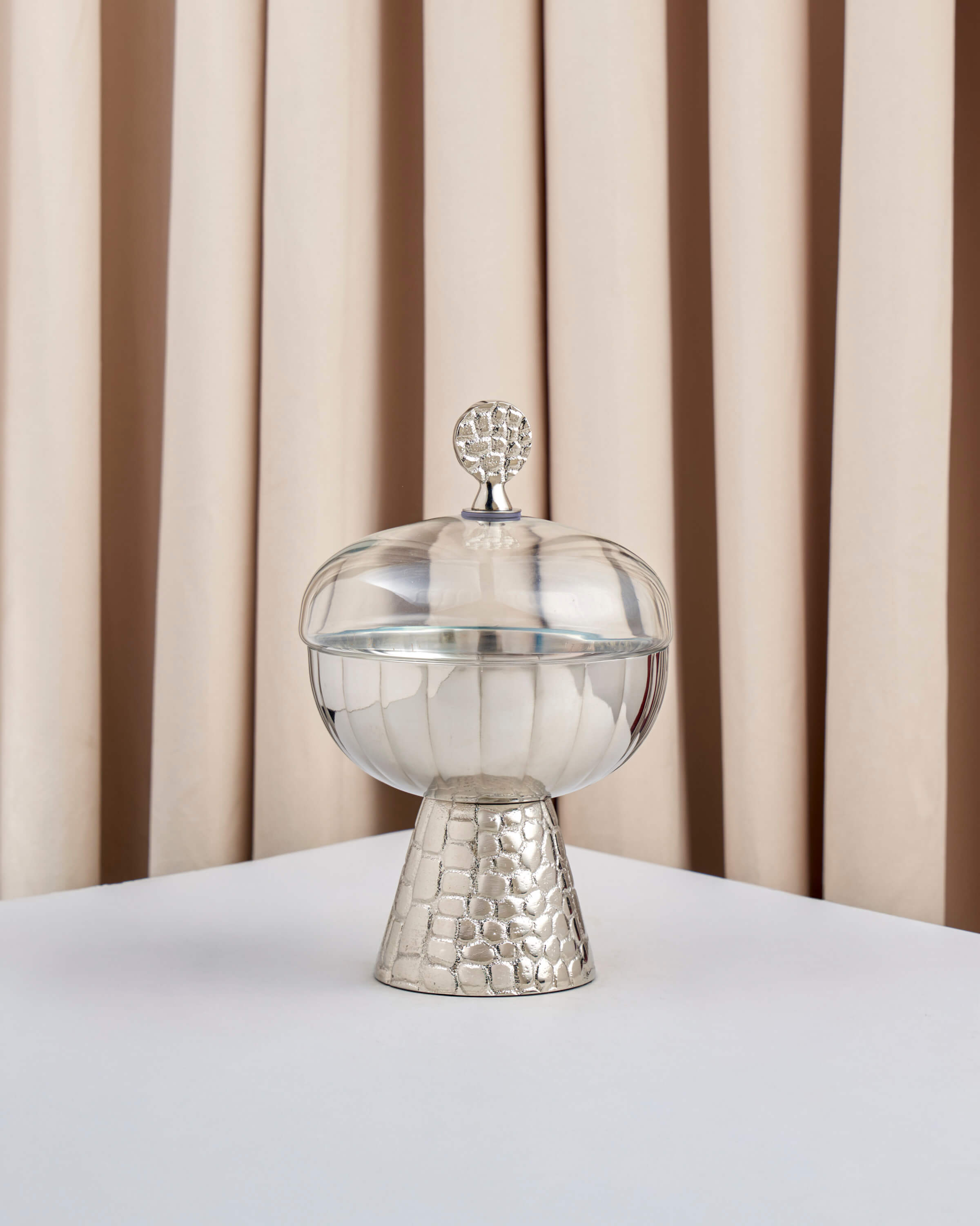 ماعون تقديم