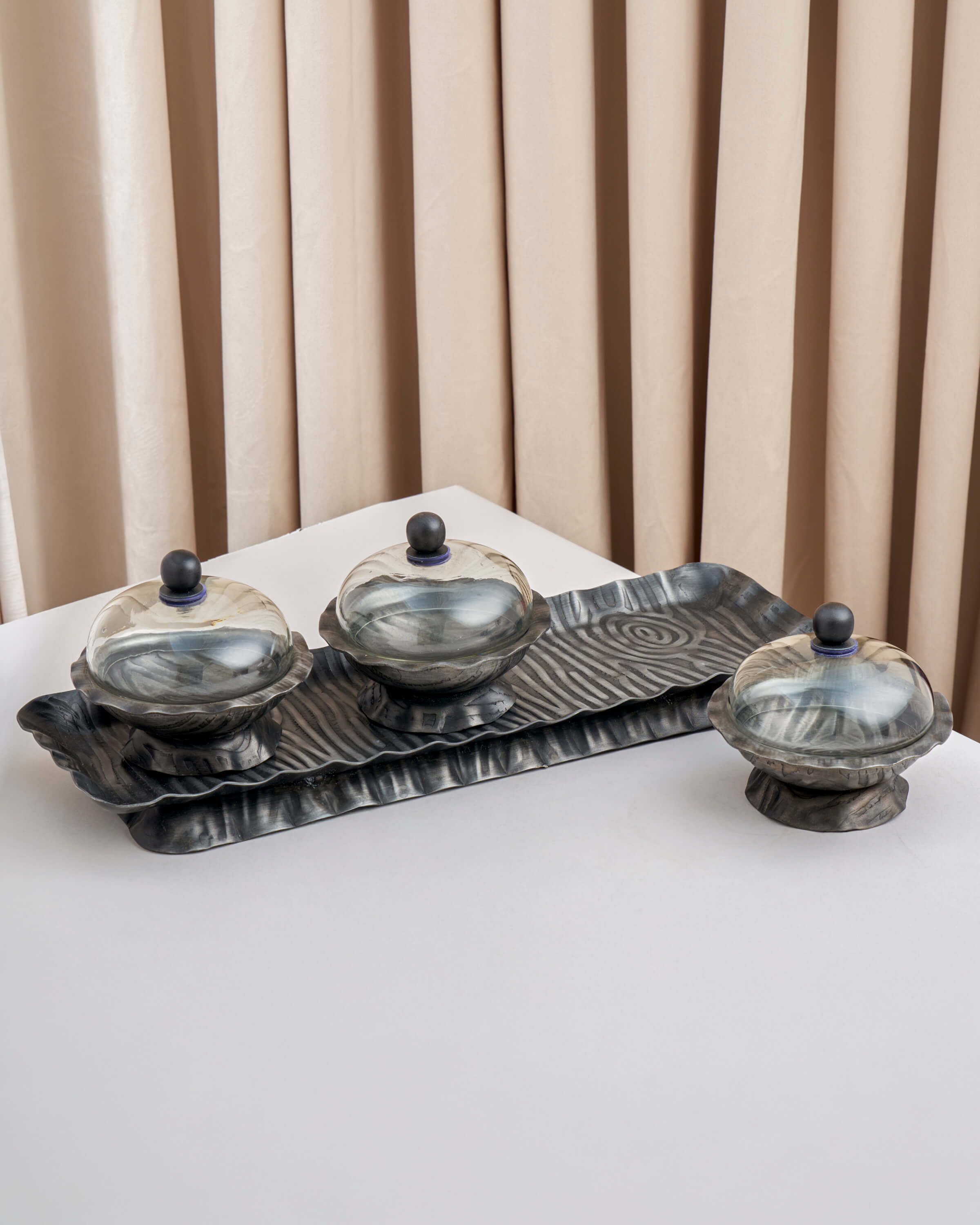 ماعون تقديم