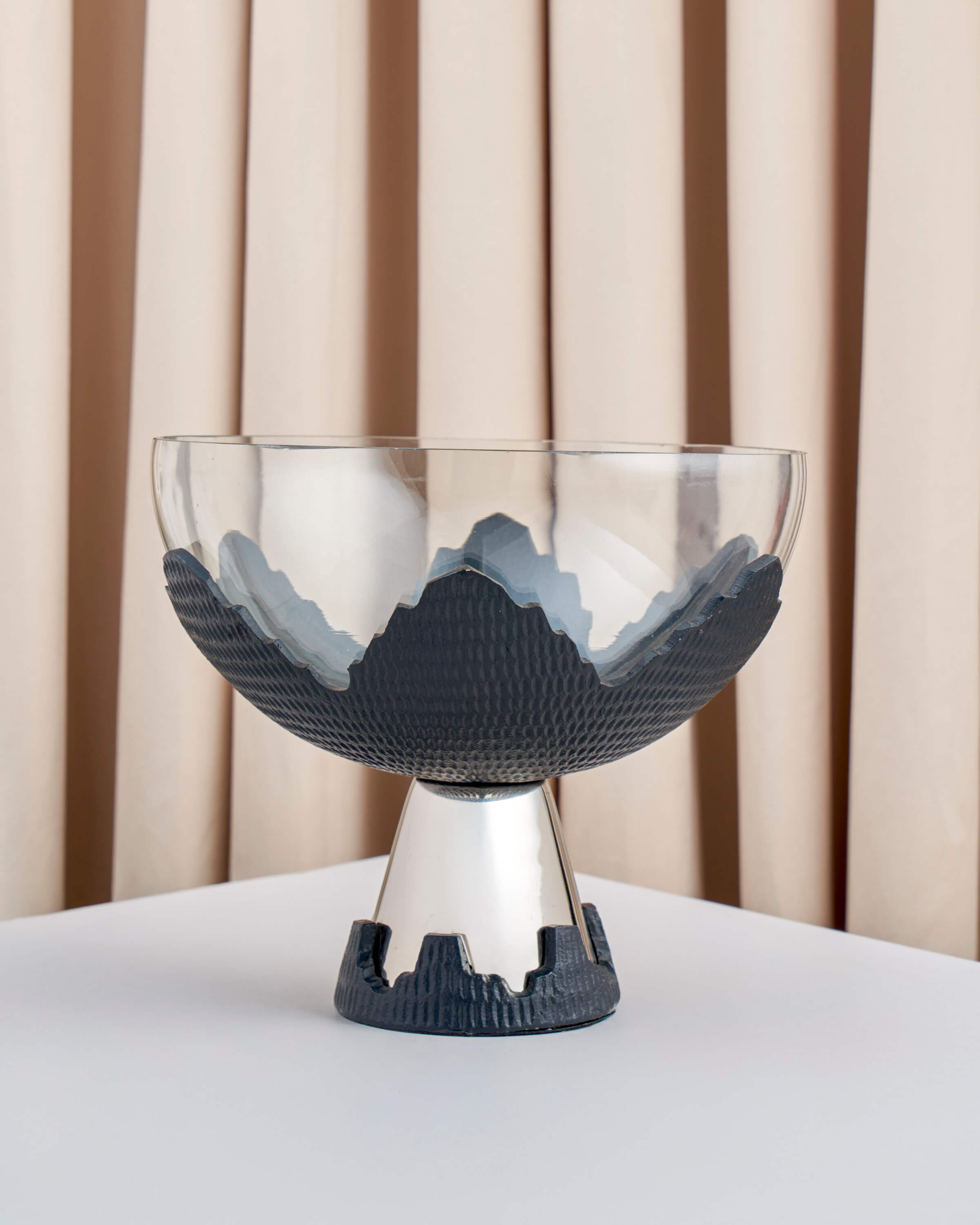 ماعون تقديم