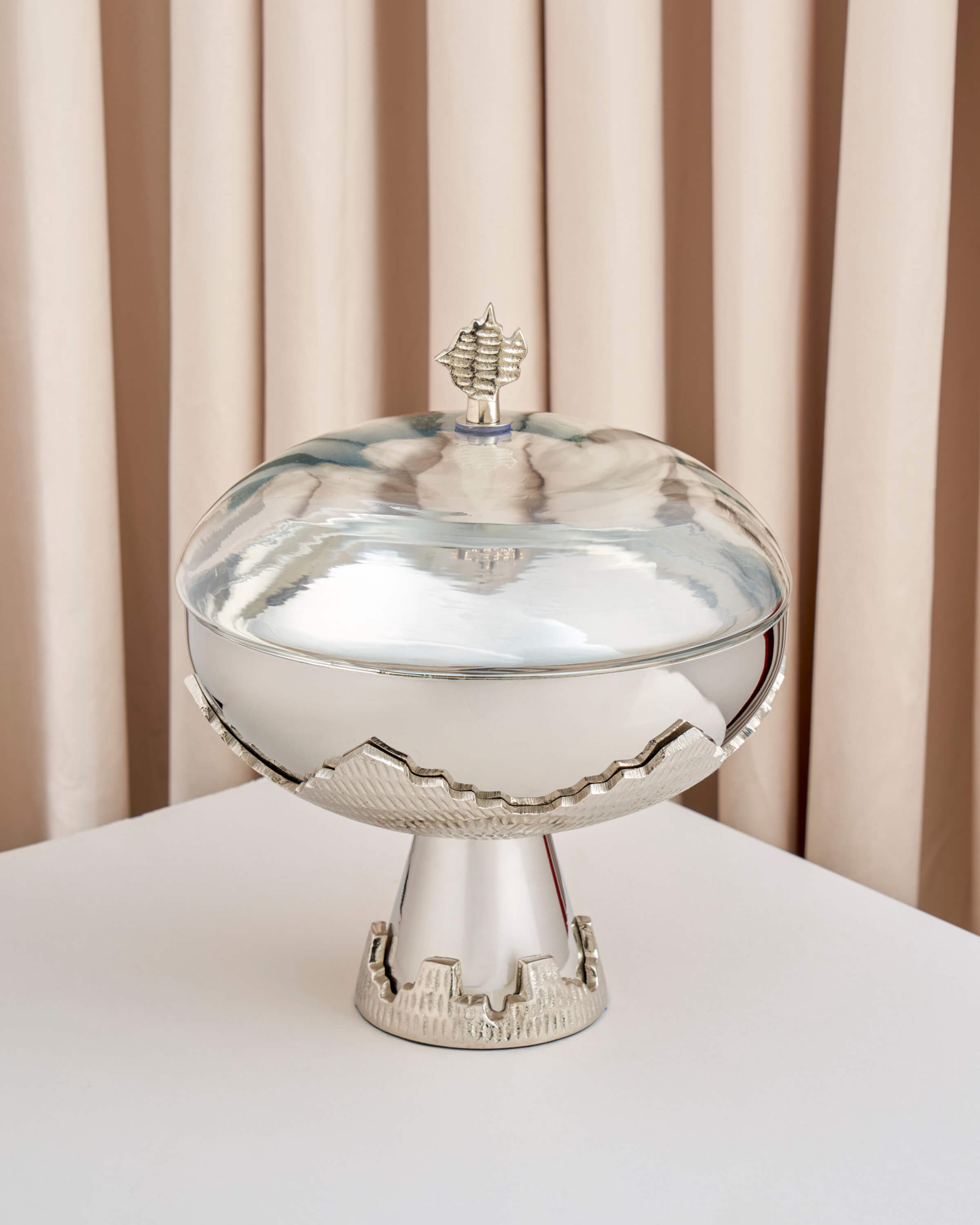 ماعون تقديم