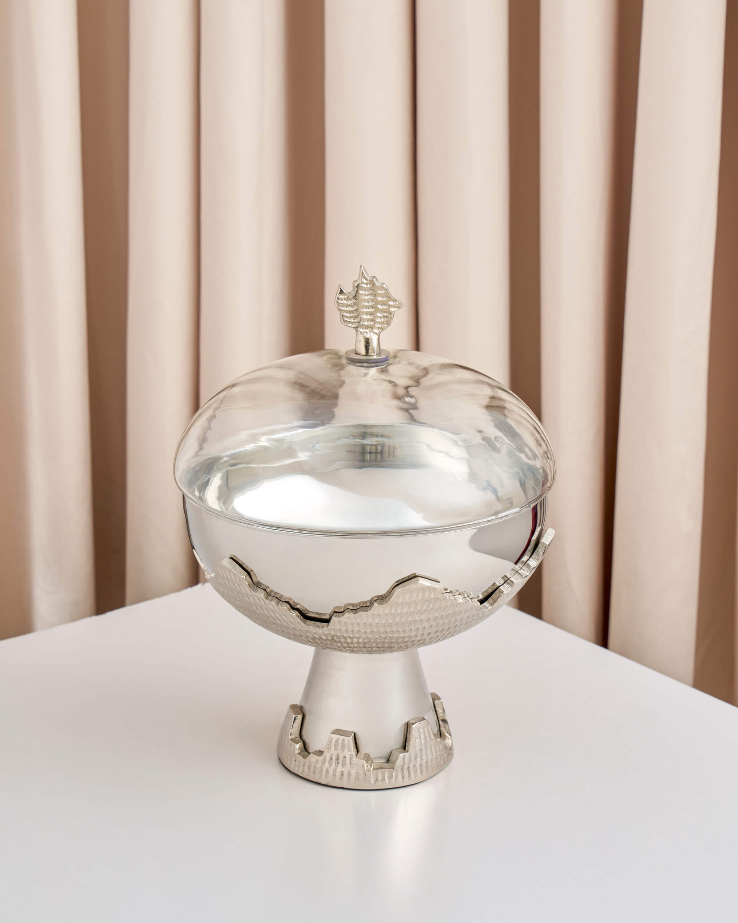 ماعون تقديم