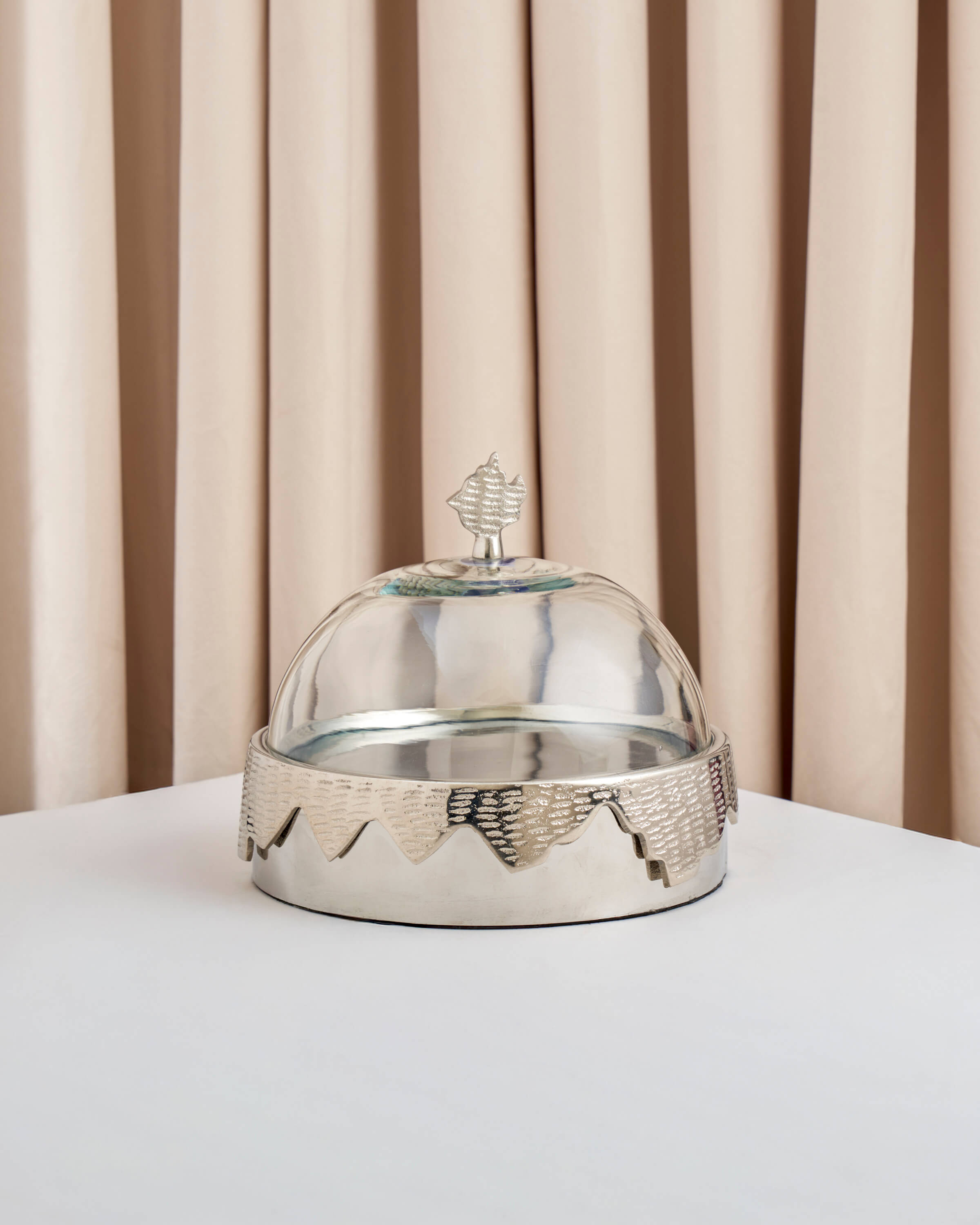 ماعون تقديم