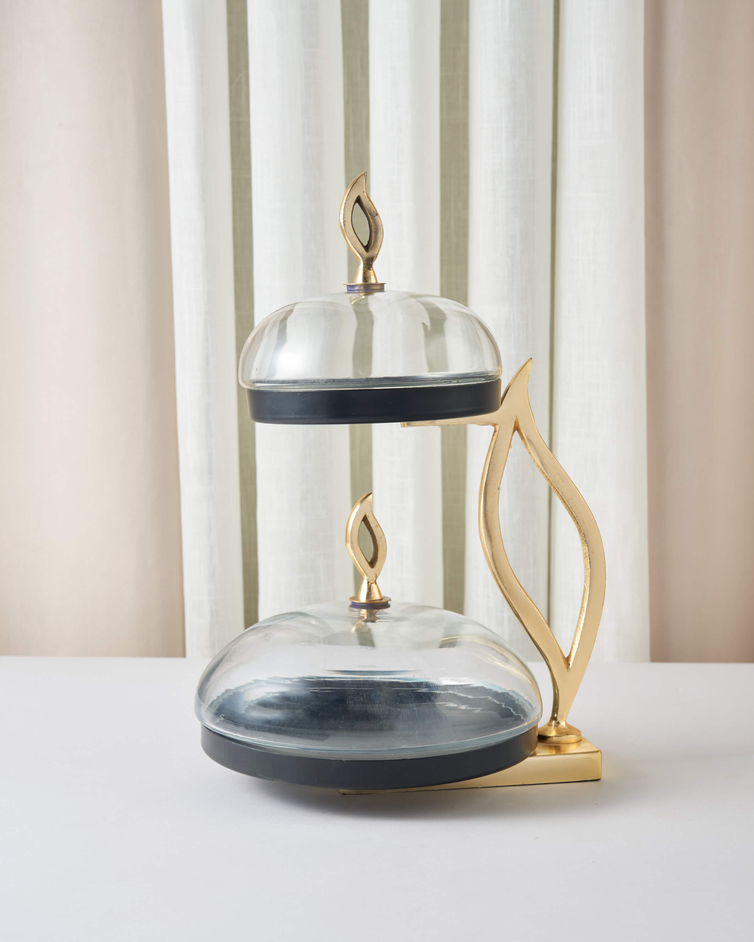 ماعون تقديم مستر بيس