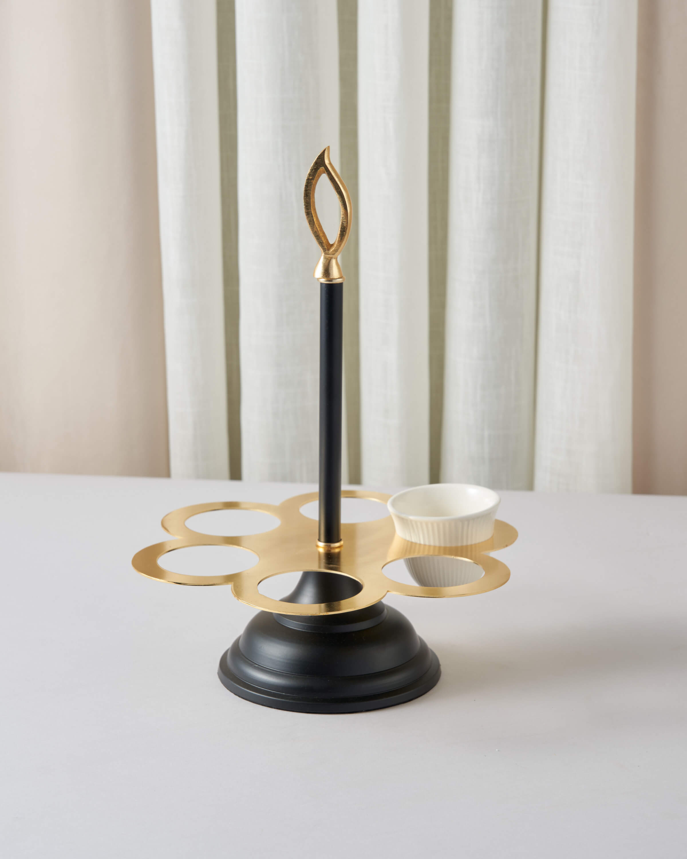 حامل فنجان مستر بيس