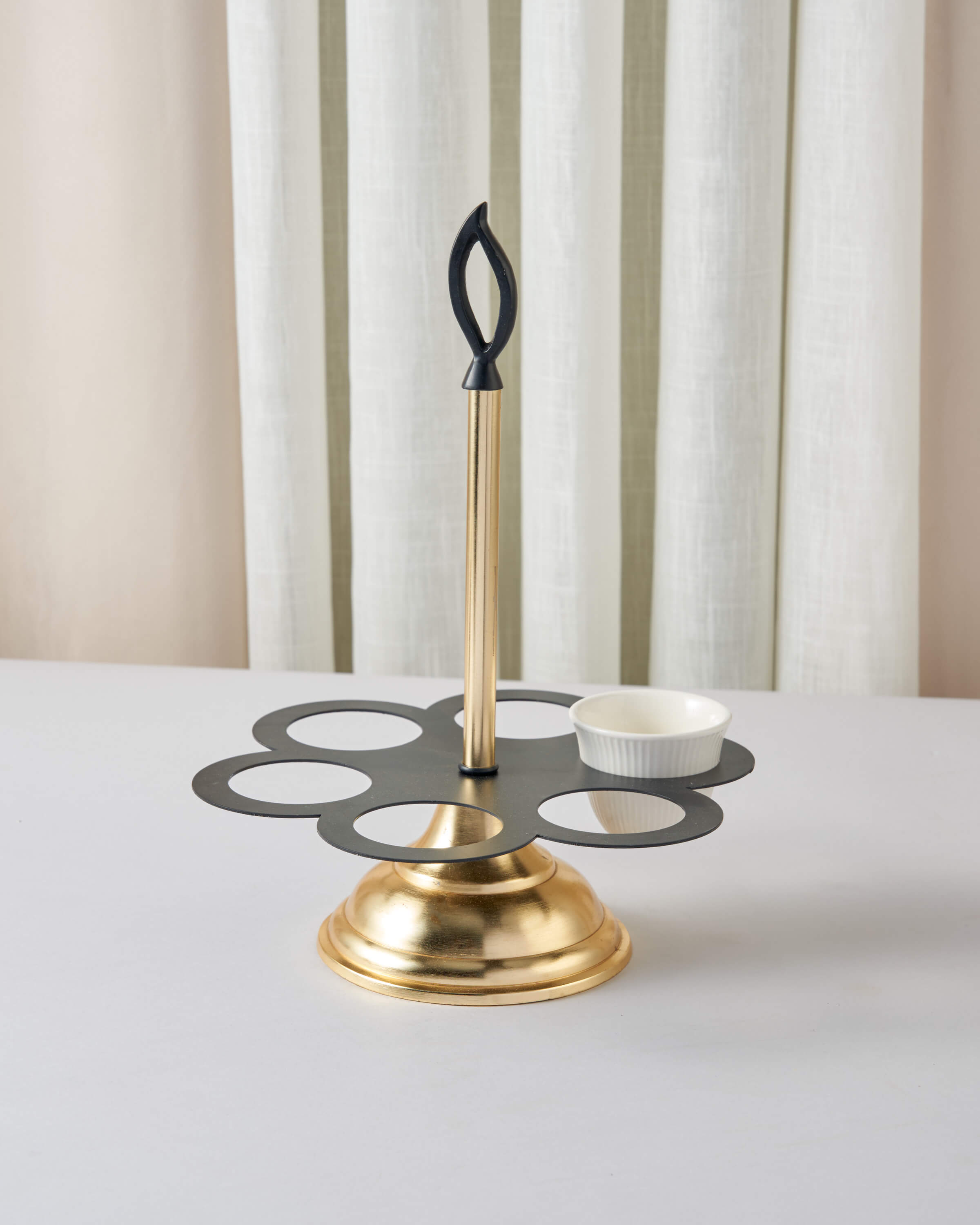 حامل فنجان مستر بيس