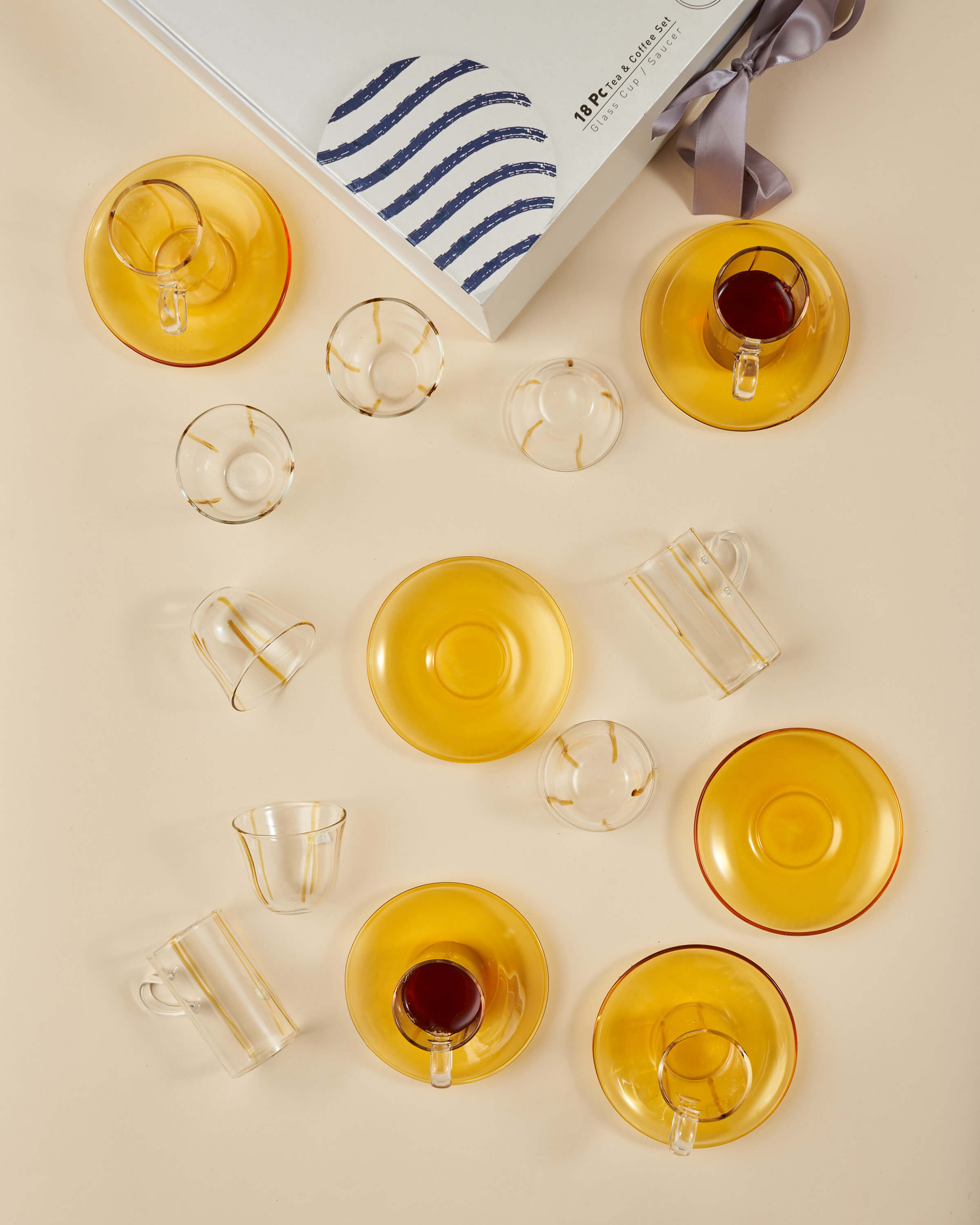 طقم استكانات وفناجين