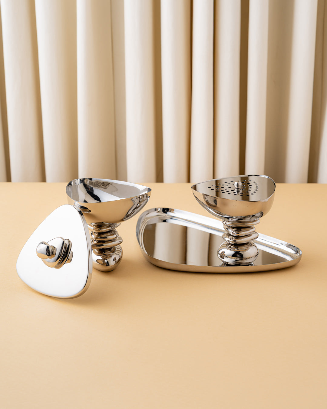 مبخر بطابع الحجار المصففة