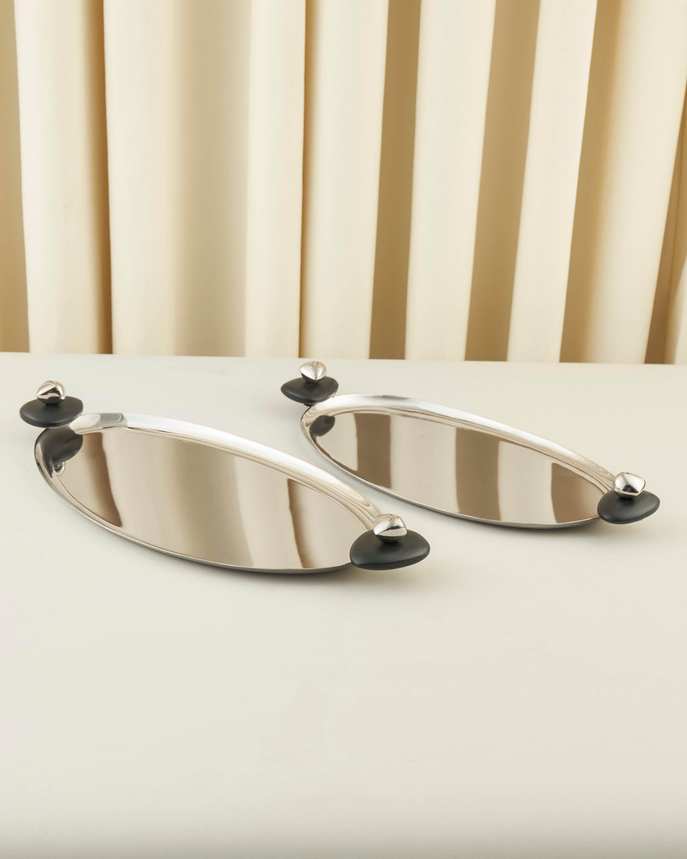 صينية تقديم بطابع الاحجار