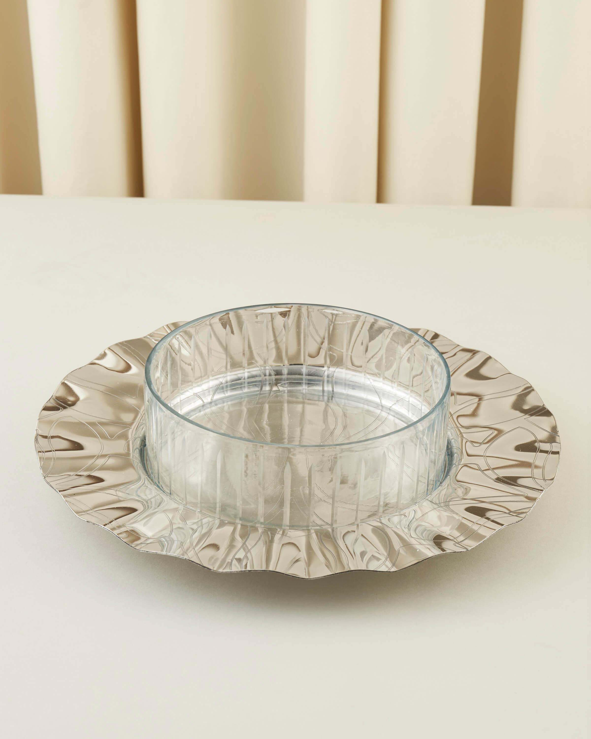 ماعون تقديم